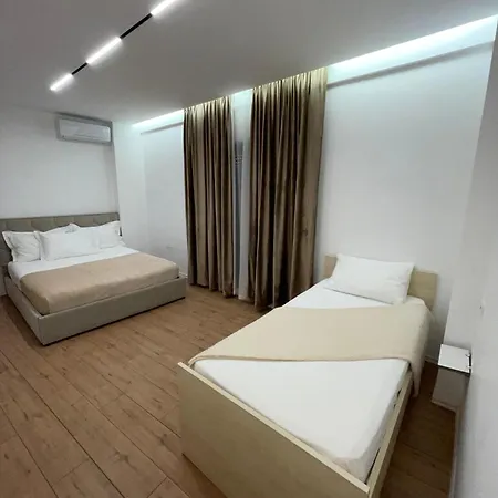 Enea 2 * Τίρανα